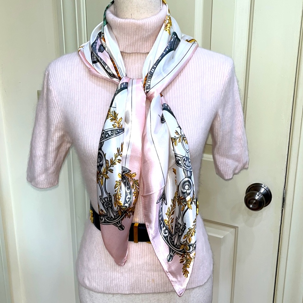 Beautiful silky soft NWOT Cream & Pink and Green Scarf